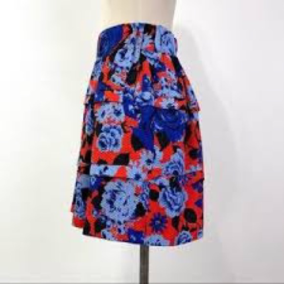 Anthropologie HD in Paris Tiered Floral Pockets Flouncy BEAUTIFUL Skirt Medium - Picture 3 of 16